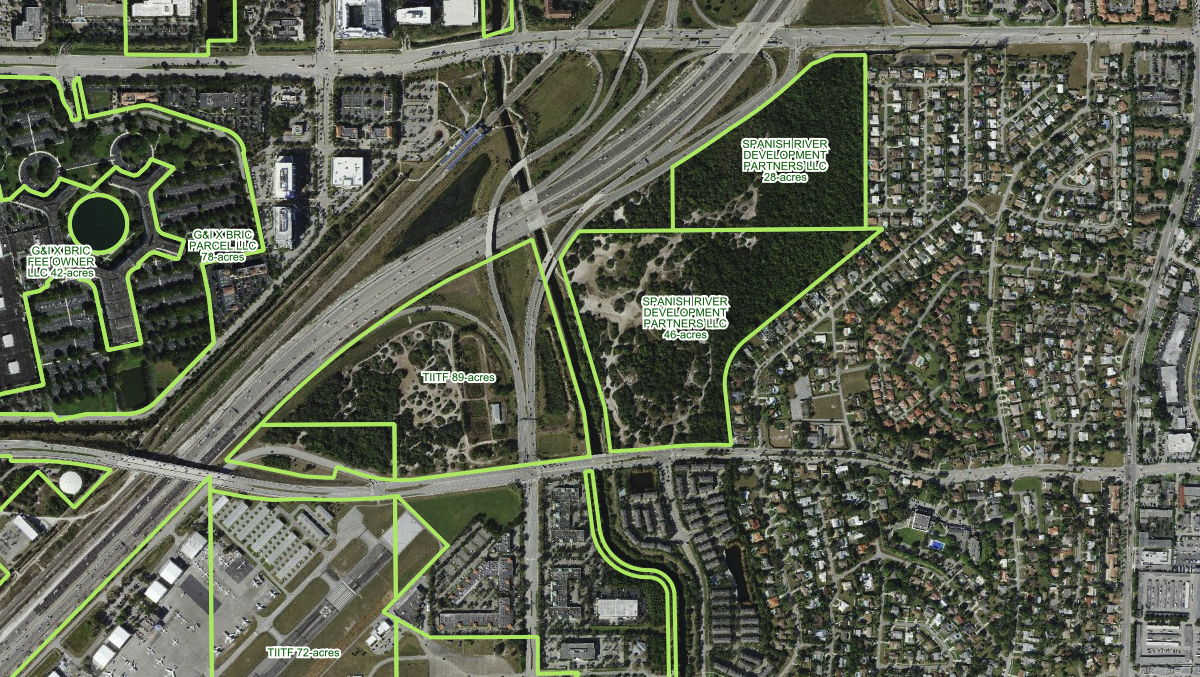 Parcels > 20 Acres Outlines Map Sample
